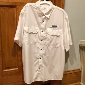 Field and Stream Men’s shirt